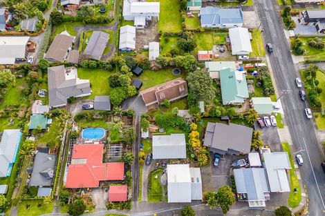 Photo of property in 1138 South Road, Oakura, 4314