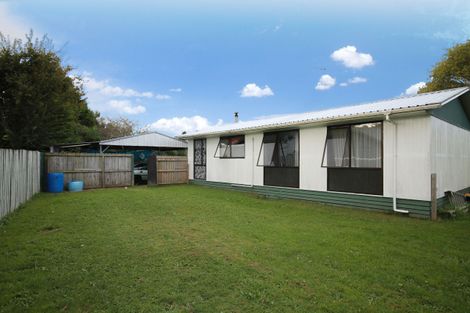Photo of property in 2/13 Rollerson Street, Papakura, 2110