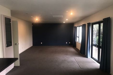 Photo of property in 2/15 Allen Street, Boulcott, Lower Hutt, 5011