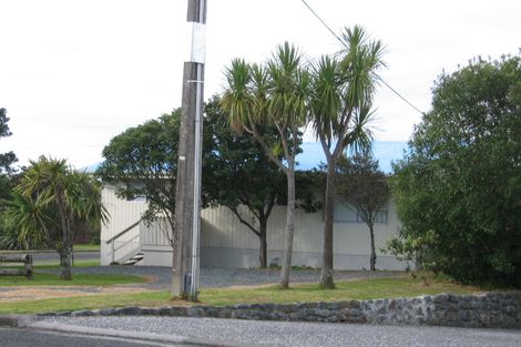 Photo of property in 70 Barrier View Road, Leigh, 0985