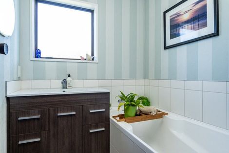 Photo of property in 30 Totara Street, Pleasant Point, 7903