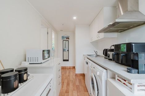 Photo of property in 30 Barrie Crescent, Silverdale, Hamilton, 3216