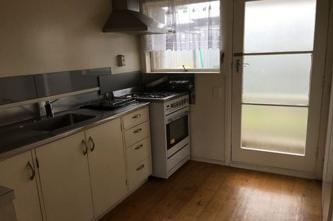 Photo of property in 28 Landscape Road, Papatoetoe, Auckland, 2025