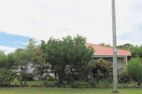 Photo of property in 10 Resolution Street, Tolaga Bay, 4077