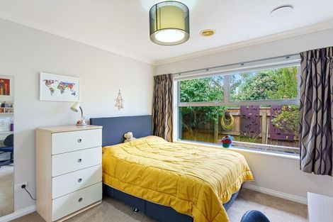 Photo of property in 9 Otupoa Way, Paraparaumu, 5032