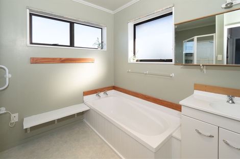 Photo of property in 33a Buckleys Terrace, Tinwald, Ashburton, 7700