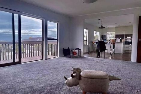 Photo of property in 1/20 Castor Bay Road, Castor Bay, Auckland, 0620