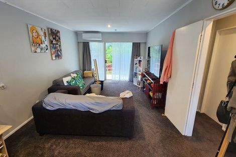 Photo of property in 80c Airlie Road, Plimmerton, Porirua, 5026