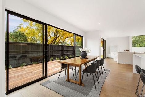 Photo of property in 17a Kirkwood Avenue, Upper Riccarton, Christchurch, 8041