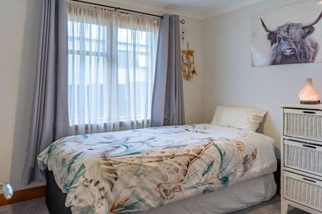 Photo of property in 10a Chester Street, Levin, 5510