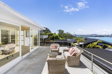 Photo of property in 1/26 Tizard Road, Birkenhead, Auckland, 0626