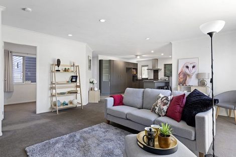 Photo of property in 283a Cambridge Road, Hillcrest, Hamilton, 3216