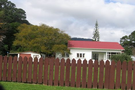 Photo of property in 13 Aputa Avenue, Te Puru, Thames, 3575