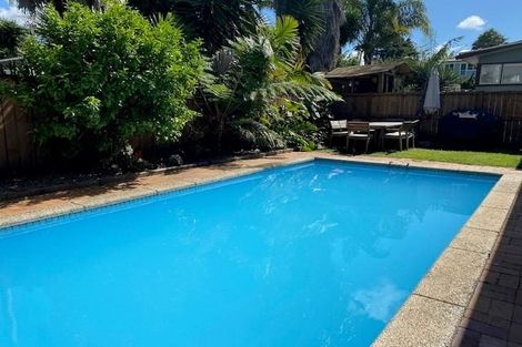 Photo of property in 28 Carr Street, Te Kamo, Whangarei, 0112