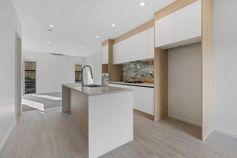 Photo of property in 11/116 Colwill Road, Massey, Auckland, 0614