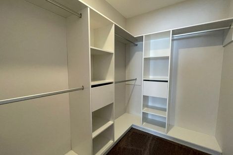 Photo of property in 22 Holcroft Street, Papakura, 2110