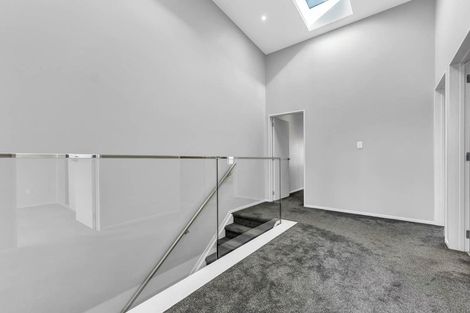 Photo of property in 5 Tahingamanu Road, Hobsonville, Auckland, 0616