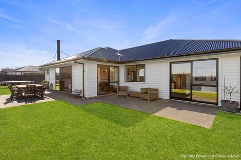 Photo of property in 44 Mcquillan Avenue, Woodend, 7610