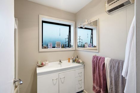 Photo of property in 97 Oakhampton Street, Hornby, Christchurch, 8042