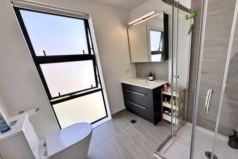 Photo of property in 1 Pataka Way, Mount Roskill, Auckland, 1041