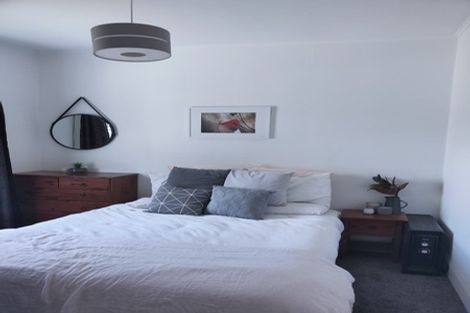 Photo of property in 104 Randwick Road, Moera, Lower Hutt, 5010