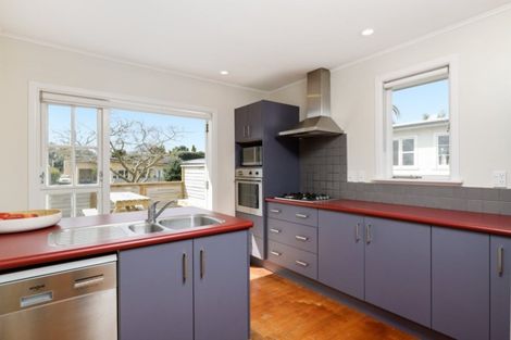 Photo of property in 94a Valley Road, Mount Maunganui, 3116