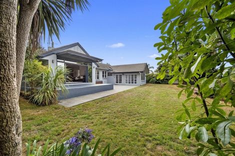 Photo of property in 527 River Road, Fairfield, Hamilton, 3214