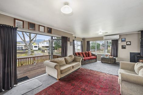 Photo of property in 12 Te Hei Place, Turangi, 3334