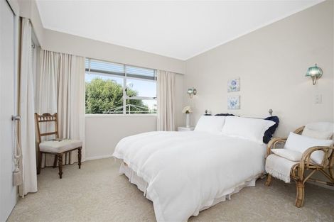 Photo of property in 2a Lynley Terrace, Pukekohe, 2120