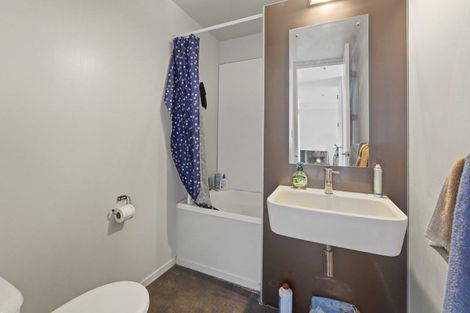 Photo of property in Vespa Apartments, 505/20 Hanson Street, Mount Cook, Wellington, 6021