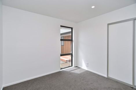 Photo of property in 21 Malaga Crescent, Harewood, Christchurch, 8051
