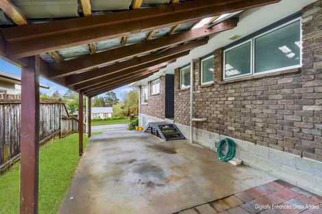 Photo of property in 102 Heta Road, Highlands Park, New Plymouth, 4312