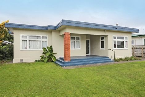 Photo of property in 810 Saint Aubyn Street West, Saint Leonards, Hastings, 4120