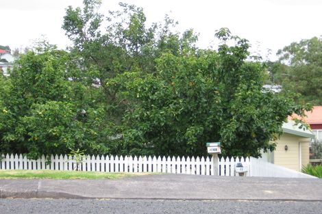 Photo of property in 1/48 Stanley Road, Glenfield, Auckland, 0629