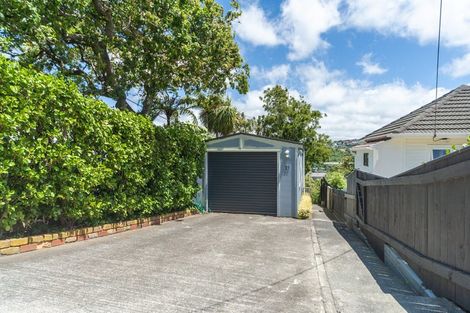 Photo of property in 21 Nevay Road, Miramar, Wellington, 6022