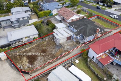 Photo of property in 28 Howe Street, Howick, Auckland, 2014