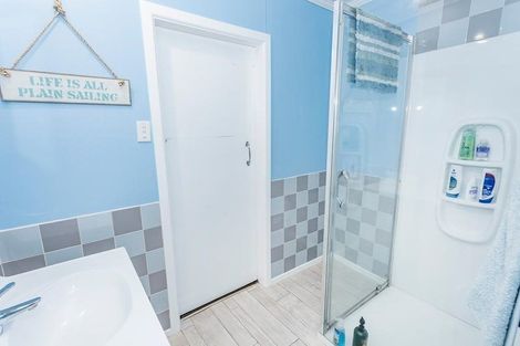 Photo of property in 155 Ravensbourne Road, Ravensbourne, Dunedin, 9022