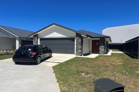 Photo of property in 41 Cynisca Crescent, Wallaceville, Upper Hutt, 5018