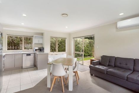 Photo of property in 12 Orbit Place, Flat Bush, Auckland, 2019