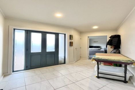 Photo of property in 34 Birkinshaw Grove, Riverstone Terraces, Upper Hutt, 5018