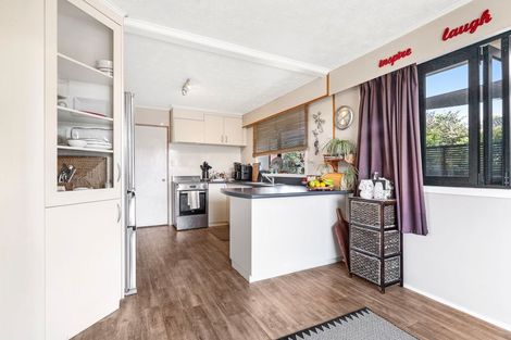 Photo of property in 1 Bata Place, Pomare, Rotorua, 3015