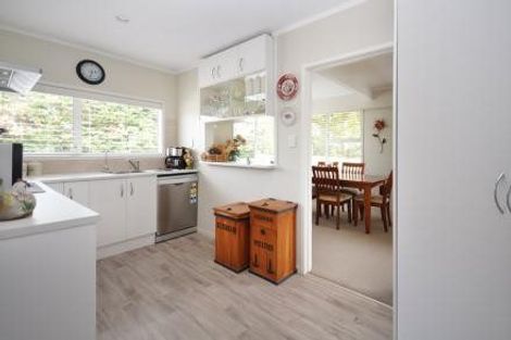 Photo of property in 43 Stella Drive, Clarks Beach, 2122