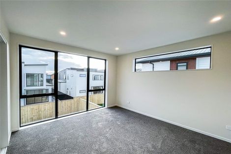 Photo of property in 5 Turbine Way, Hobsonville, Auckland, 0616