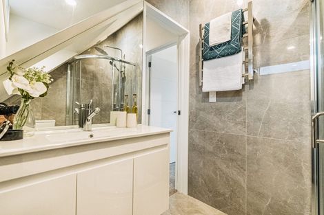 Photo of property in 17b Beckenham Avenue, Royal Oak, Auckland, 1023