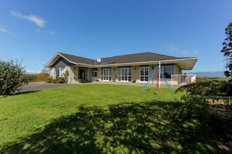 Photo of property in 464 Egmont Road, Hillsborough, New Plymouth, 4372
