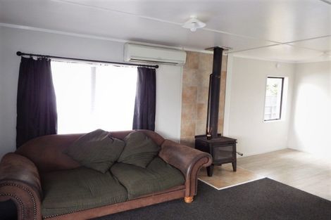 Photo of property in 19 Vera Street, Marton, 4710