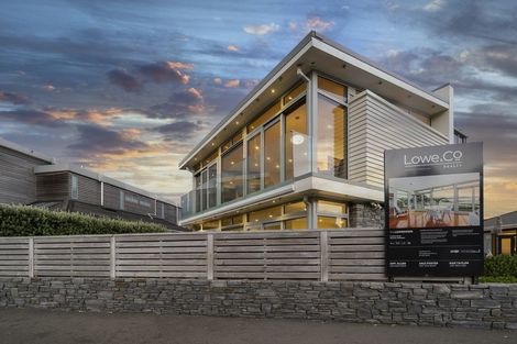 Photo of property in 3 Hector Street, Seatoun, Wellington, 6022