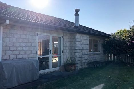 Photo of property in 168 Otumoetai Road, Brookfield, Tauranga, 3110