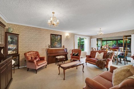 Photo of property in 287 Avonhead Road, Avonhead, Christchurch, 8042