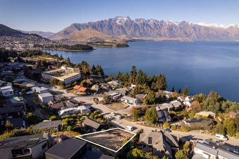 Photo of property in 6 Aspen Grove, Fernhill, Queenstown, 9300